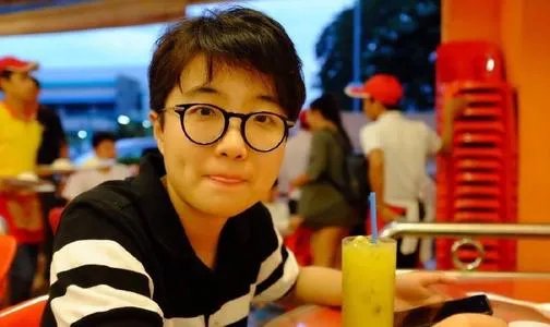 奇葩说邱晨是同性恋吗承认出轨是怎么回事 邱晨和冯梓恩分手原因