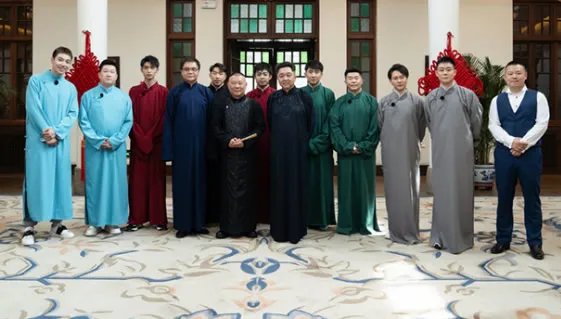 德云斗笑社在哪个平台播出