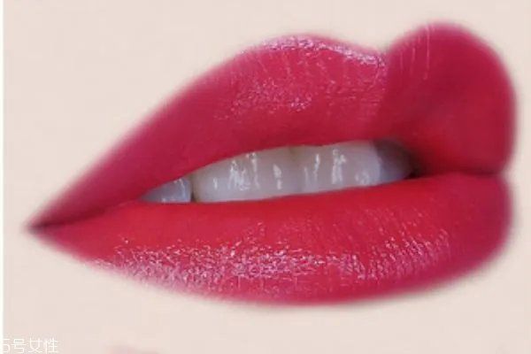 蜜丝佛陀魅惑润泽修护唇膏哪个颜色好看