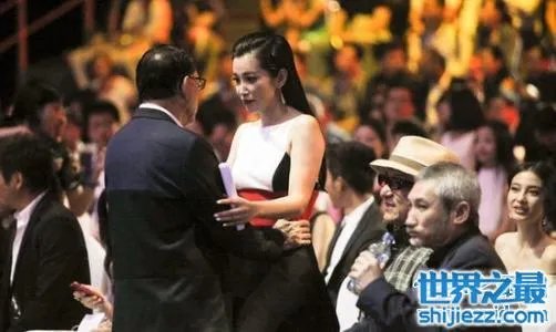 杨受成身价多少亿，超乎你的预料。 