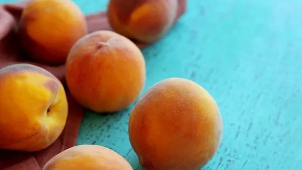 杨桃的正确吃法是怎样的？杨桃有哪些营养价值？