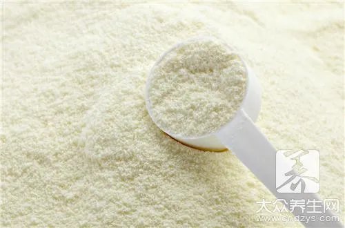 成人喝什么奶粉比较好