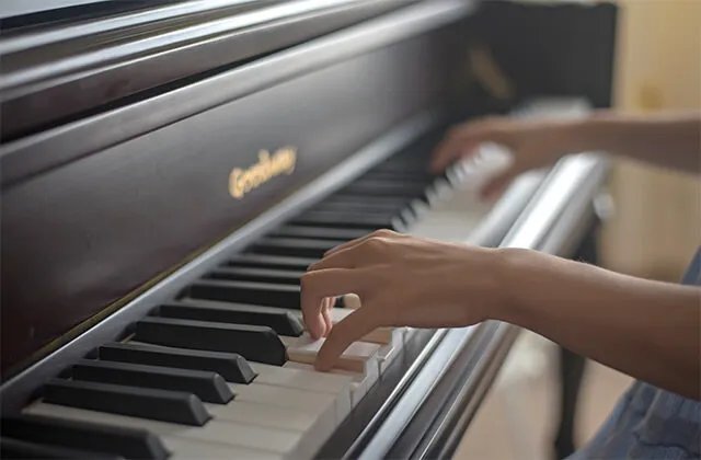 学钢琴需要多少钱 各类钢琴老师收费标准一览