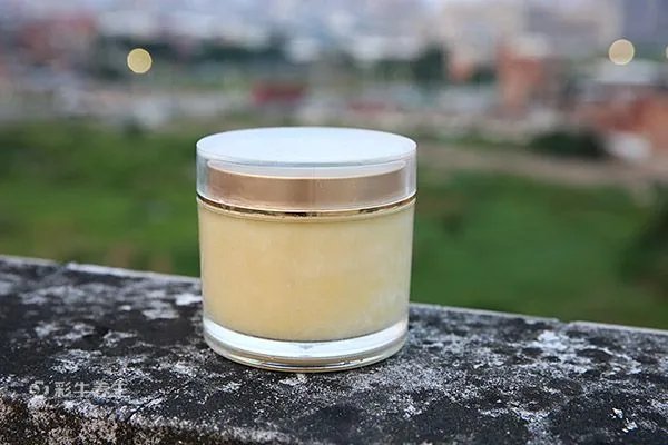 蜂王浆中含量最高的是