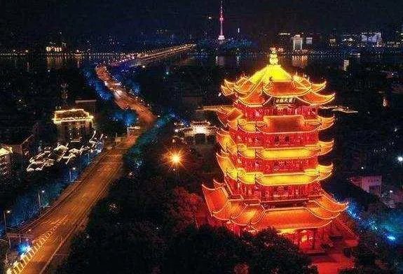 1985年以来黄鹤楼首次开放夜游，为什么会突然开放？