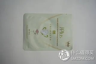 多角度评测Jplus 静佳 4D玫瑰水凝保湿面膜