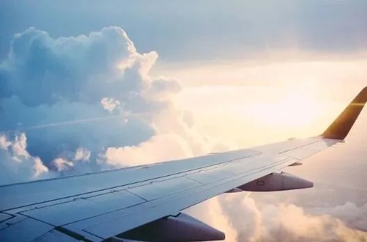 瑞丽航空回应航班紧急备降是怎么回事 瑞丽航空回应航班紧急备降的原因是什么