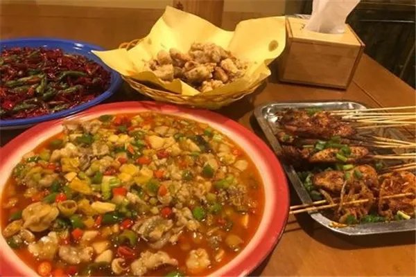 上海十大川菜馆排名:映水芙蓉上榜，第四吃串串