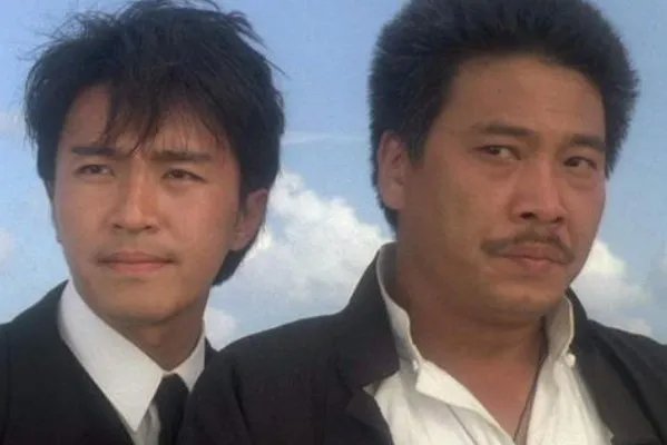 代表称年轻偶像不要迷失自我，身位名人该如何弘扬正能量？