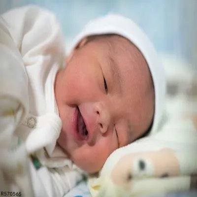 新生儿喝奶粉上火的症状