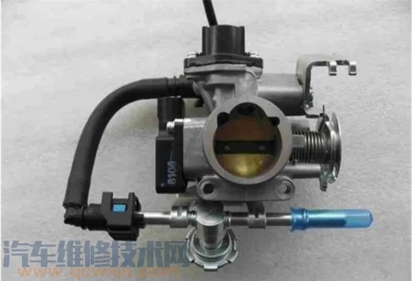 电喷和化油器的区别,电喷和化油器的优缺点