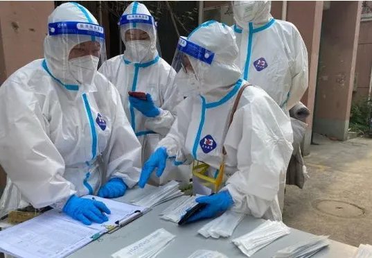 上海阳性感染者数量仍处高位，重复核酸是否很有必要？