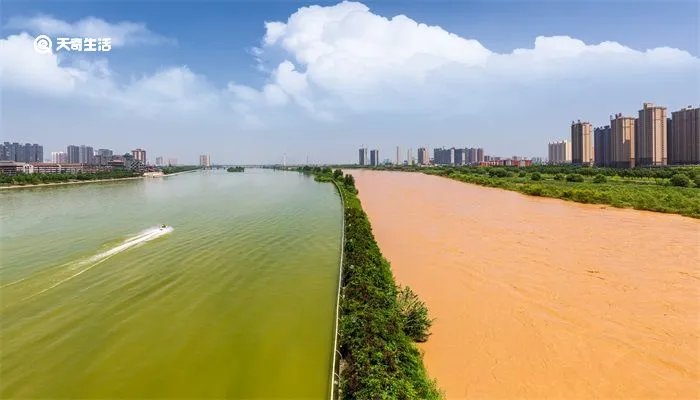 泾渭分明指的是同一条河吗