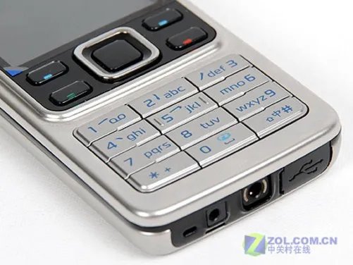 让显示更清晰 八款2500元Q屏直板手机荐