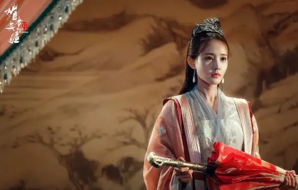 李一桐真正老公是谁：李一桐的感情经历介绍