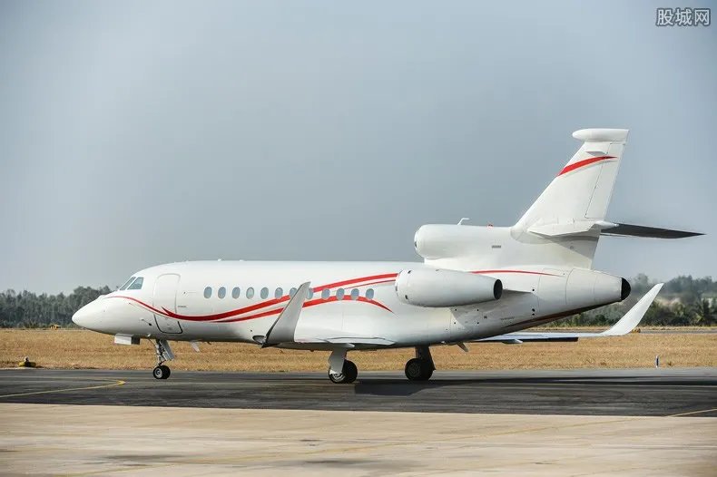 武当山机场复航 满足广大群众的出行需求