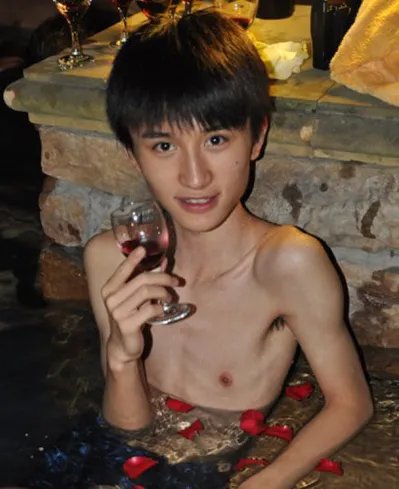 李佳文和麦洛洛关系大揭秘 第三者背景惊人惹人叹