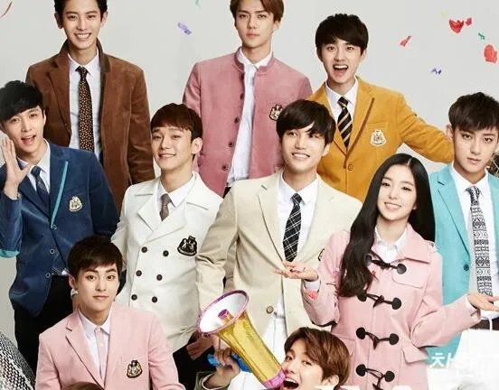 娱乐星天地exo专访现身 经纪团队与粉丝机场起冲突