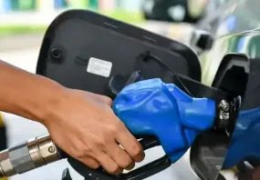 国际油价跌至俄乌冲突爆发前水平，能否影响国内油价走势？