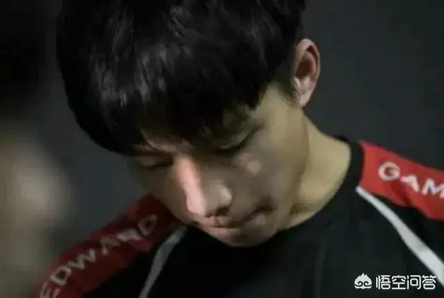 厂长微博发文暗示自己要退役，一番话让众多玩家流泪！网友：别退役啊。你怎么看？