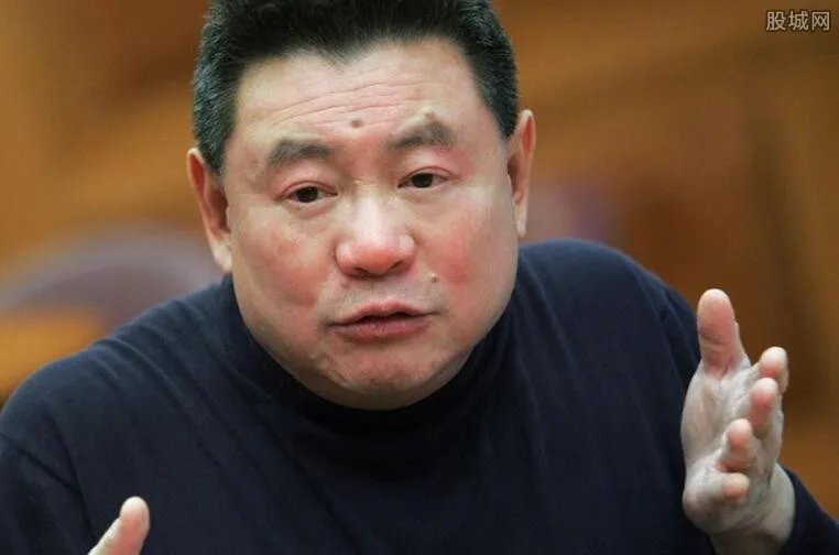 刘銮雄咒骂少女 香港富商刘銮雄当街骂少女原因曝光