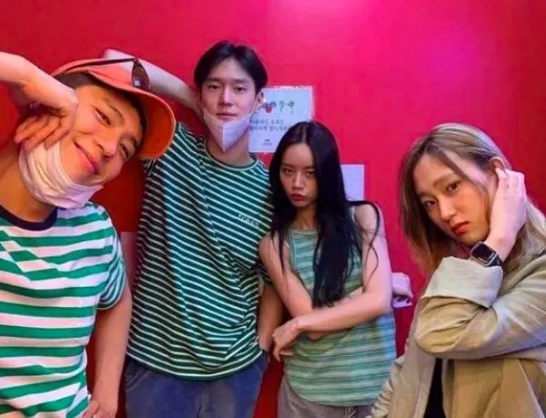 《请回答1988》哪些主演重聚了？