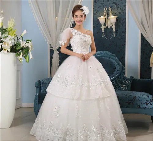 婚纱订制选择技巧  婚纱订制一般要多久