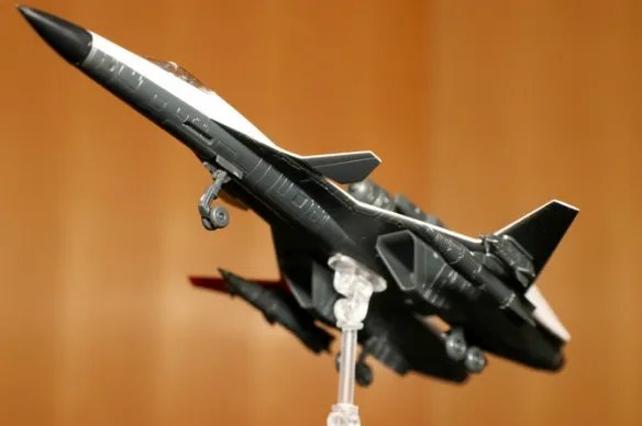 片翼的妖精 寿屋《皇牌空战zero》ADFX01+TLS模型赏