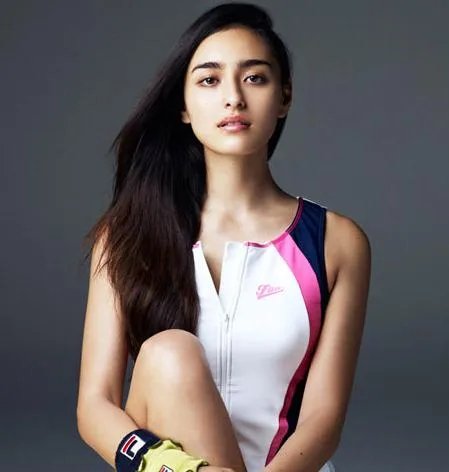 日本模特长谷川润老公是谁 长谷川润自曝与老公甜蜜相识经历