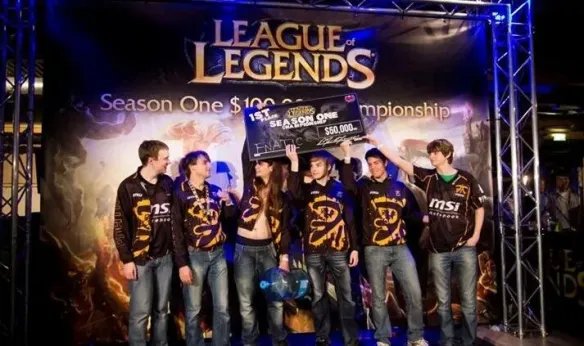 《英雄联盟》全球总决赛历届冠军介绍