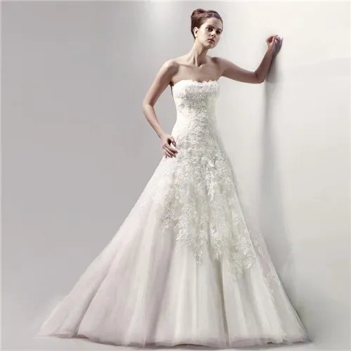 婚纱订制选择技巧  婚纱订制一般要多久