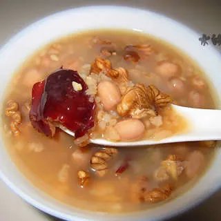 9款营养早餐粥 开启一天健康好心情