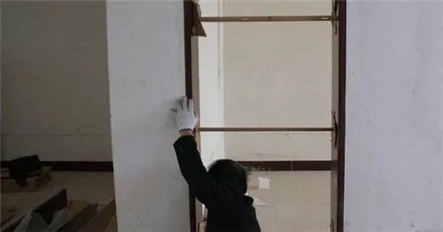 套装门的详细安装方法     套装门安装注意事项