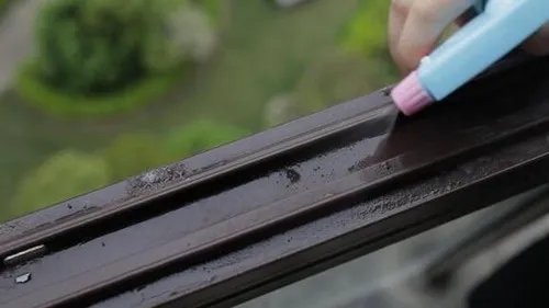 窗台缝隙用哪种密封胶