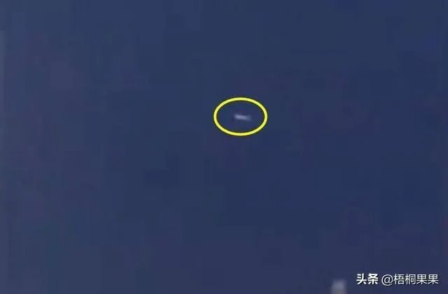 日本上空不明球体