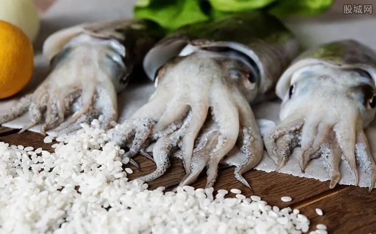 进口鱿鱼须外包装新冠检测阳性 发现有流入市场