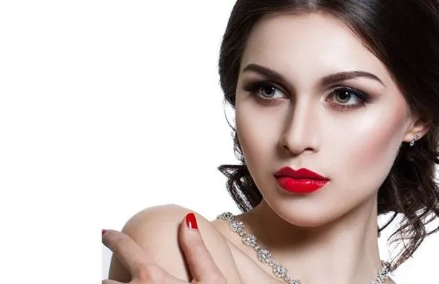 南京注射玻尿酸填充隆鼻梁整形医院哪里好?注射玻尿酸填充隆鼻梁口碑整形医院简介!