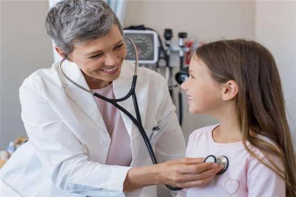 1岁男童打点滴后死亡，这是过度医疗造成的悲剧吗？