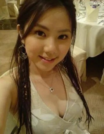 邓紫棋16岁失身是真的吗 邓紫棋信息大全