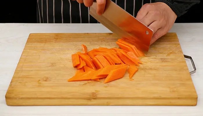 清汤鱼火锅怎么做 清汤鱼火锅的做法