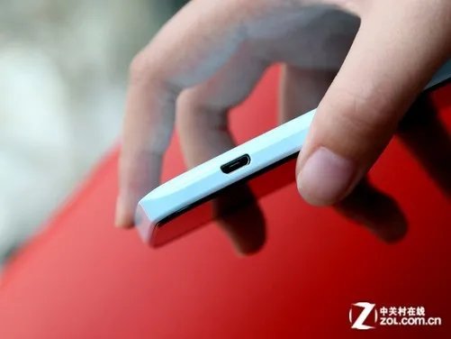 跑分超3万!Intel芯中兴GEEK V975评测