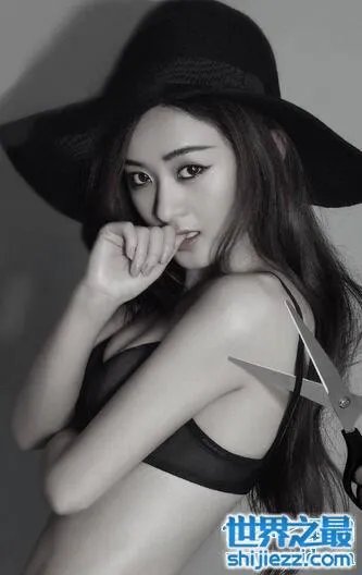 赵丽颖被谁上过，曾是三陪小姐陪睡制片人 