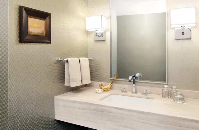 【卫浴镜前灯】卫浴镜前灯的保养常识 卫生间镜前灯的清洗方法