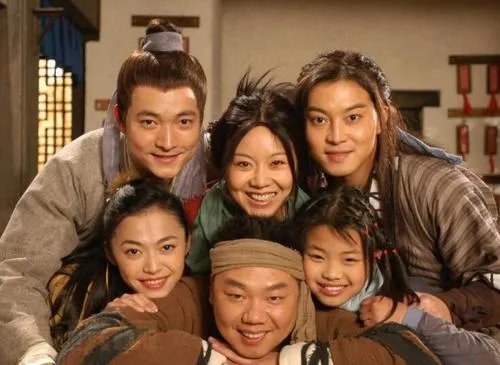 莫小贝王莎莎现状如何老公是谁 王莎莎真实身高家世背景揭秘