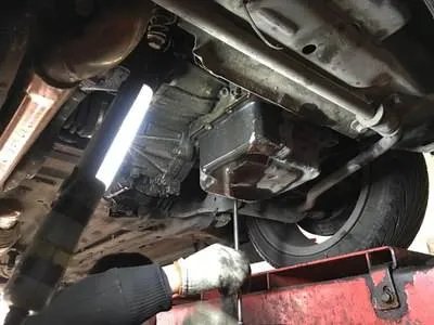 底盘油底壳位置（图片）