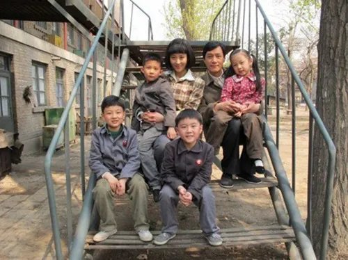 冯远征苗圃“稀里糊涂”成了两口子