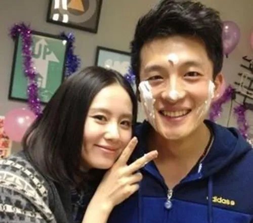 孙艺洲的老婆曹晓雯曝光 二人9年爱情长跑揭秘