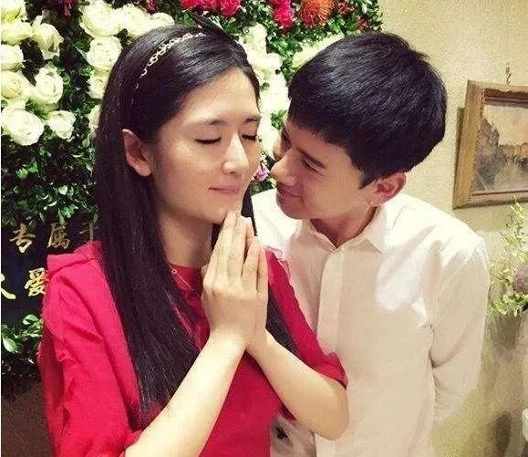 范冰冰怀孕生双胞胎女儿