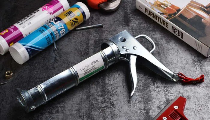 如何快速拆除固化玻璃胶