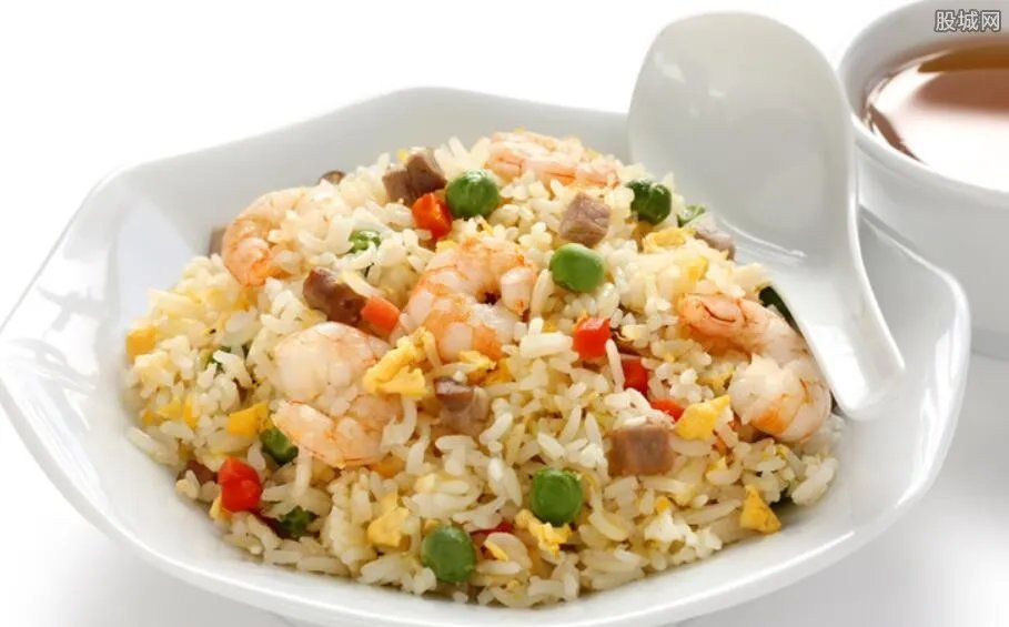 早餐惊现老鼠头：毛灿灿的老鼠头令人作呕！